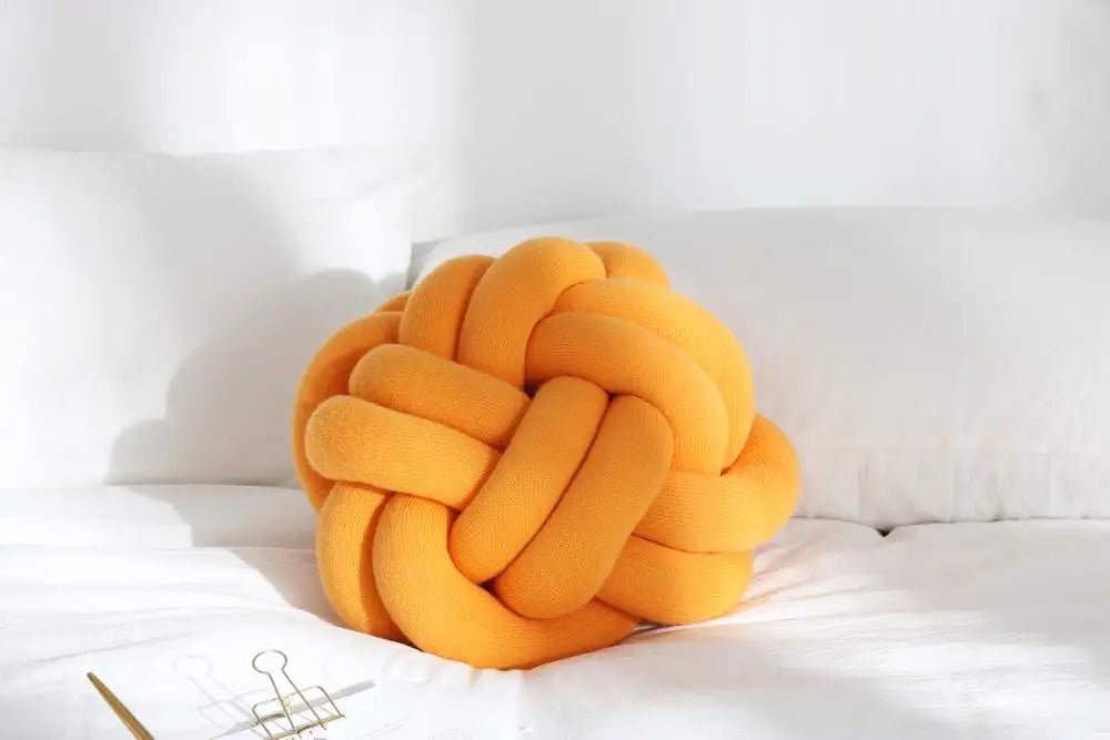 REGINA DIY Bird's Nest Shape Throw Pillow Chunky Yarn Hand Knot Sofa Chair Cushion Nap Hand Rest Solid Car Seat/Back Cushion - Vivari Livings